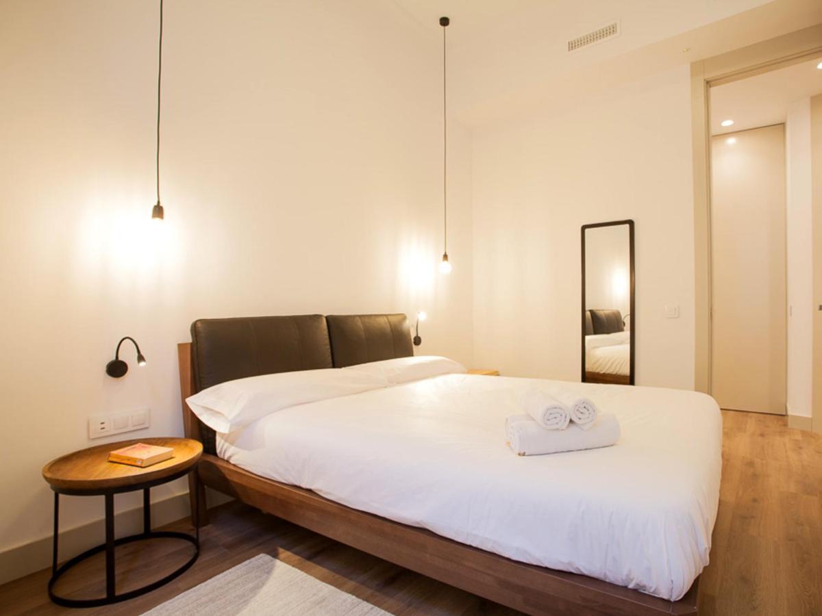 Del Parque Flats Santos Exclusive Apartment Малага Екстериор снимка